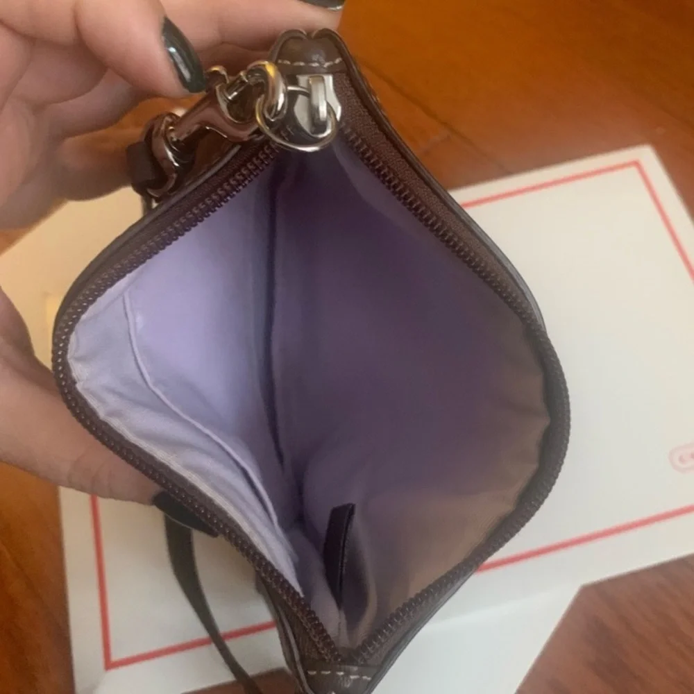 Coach Vintage Brown Leather Wristlet